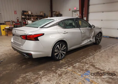 2022 Nissan Altima Sr Fwd из США, поврежденный, VIN 1N4BL4CV2NN310519